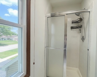 4330 Huntington Boulevard - Photo Thumbnail 10