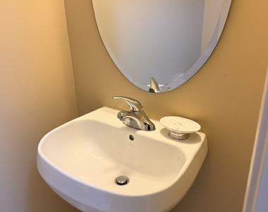 1137 Brent Road - Photo Thumbnail 12