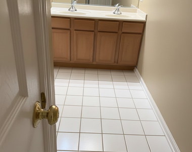 1137 Brent Road - Photo Thumbnail 20