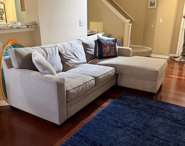 1137 Brent Road - Photo Thumbnail 9