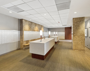 655 W Irving Park Road - Photo Thumbnail 11