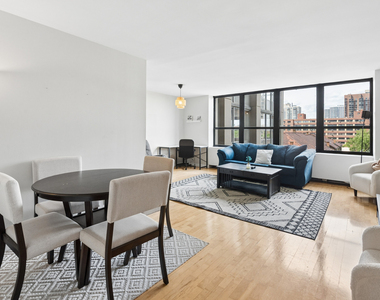 655 W Irving Park Road - Photo Thumbnail 3