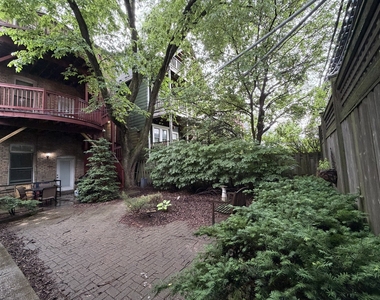 1026 W Roscoe Street - Photo Thumbnail 29