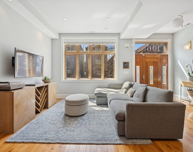1065 N Marshfield Avenue - Photo Thumbnail 22