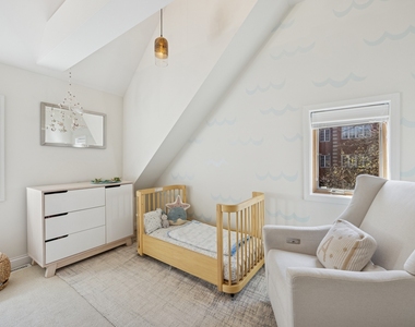 1065 N Marshfield Avenue - Photo Thumbnail 8