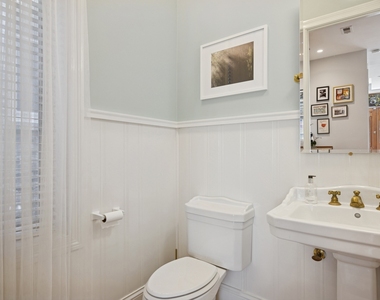 1065 N Marshfield Avenue - Photo Thumbnail 20