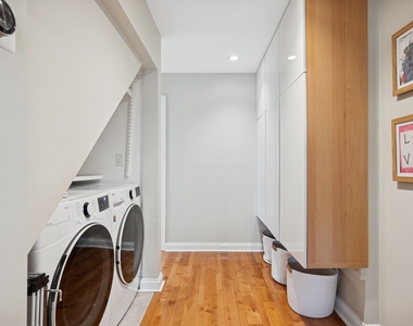 1065 N Marshfield Avenue - Photo Thumbnail 7