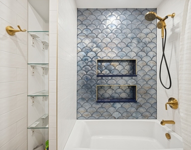 1065 N Marshfield Avenue - Photo Thumbnail 11