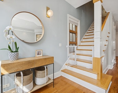 1065 N Marshfield Avenue - Photo Thumbnail 24