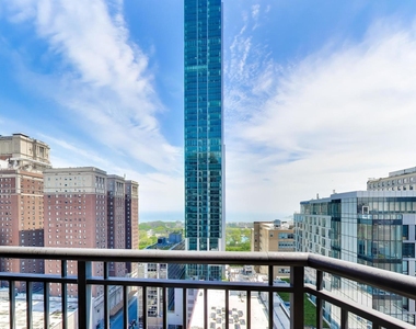 41 E 8th Street - Photo Thumbnail 25
