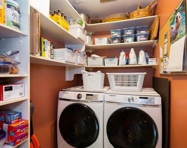 753 W Dickens Avenue - Photo Thumbnail 9