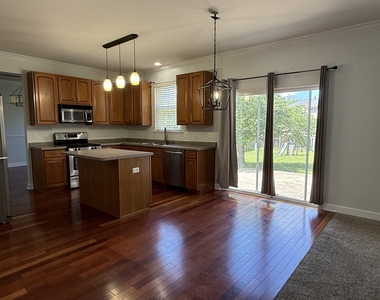 2036 Antietam Court - Photo Thumbnail 5