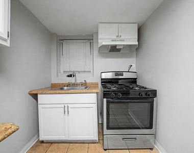 2206 N Kostner Avenue - Photo Thumbnail 4