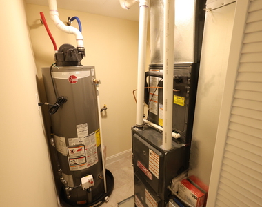 6157 W Belmont Avenue - Photo Thumbnail 15