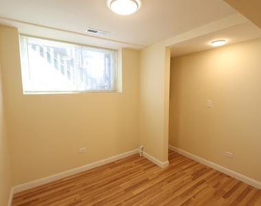 6157 W Belmont Avenue - Photo Thumbnail 12