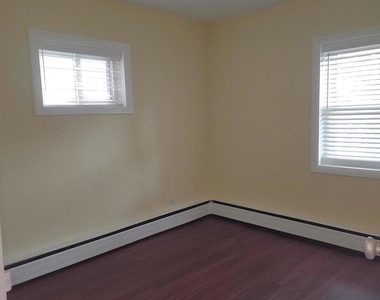 1318 Central Street - Photo Thumbnail 7
