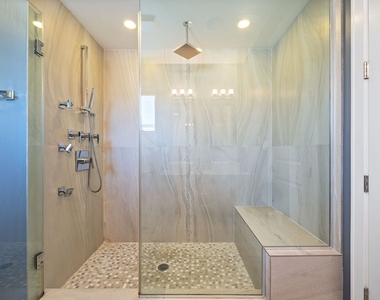 1327 W Grand Avenue - Photo Thumbnail 20