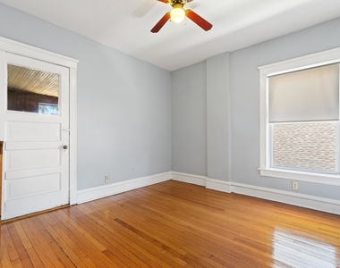 2051 E 72nd Place - Photo Thumbnail 11