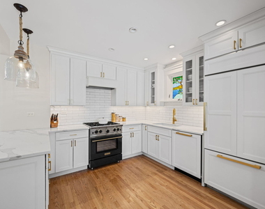 761 Cherry Street - Photo Thumbnail 7