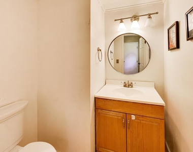 533 Thomas Road - Photo Thumbnail 10