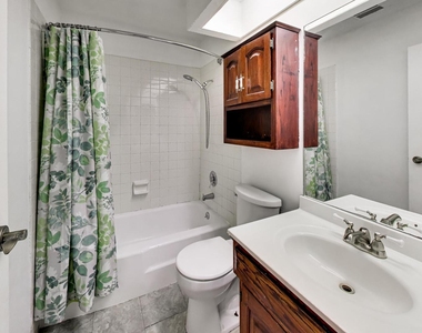 533 Thomas Road - Photo Thumbnail 20