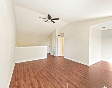 6633 W Airport Boulevard - Photo Thumbnail 16