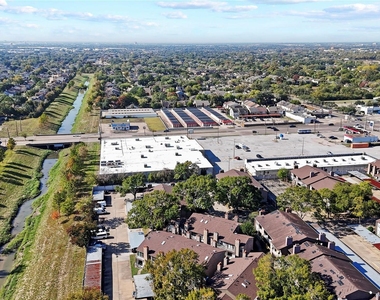 6633 W Airport Boulevard - Photo Thumbnail 25