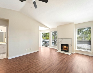6633 W Airport Boulevard - Photo Thumbnail 19