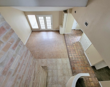 2710 Quail Creek Drive - Photo Thumbnail 31