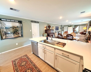 532 Flower Reed Court - Photo Thumbnail 3