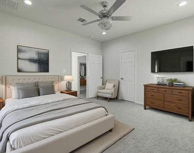 20733 Emerald Street - Photo Thumbnail 6