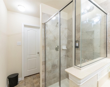 11413 Hackmatack Way - Photo Thumbnail 26