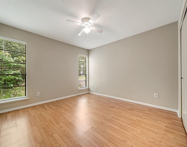 12038 Texas National Boulevard - Photo Thumbnail 10