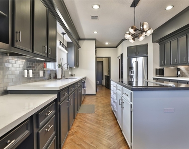 1818 Brookchester Drive - Photo Thumbnail 22
