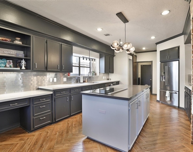 1818 Brookchester Drive - Photo Thumbnail 20