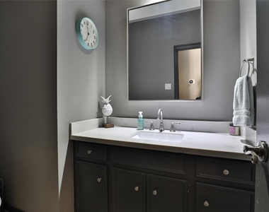 1818 Brookchester Drive - Photo Thumbnail 31