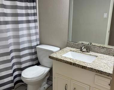 1819 Hanbury Court - Photo Thumbnail 15