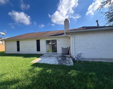1819 Hanbury Court - Photo Thumbnail 20