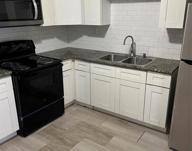 6813 Foster Street - Photo Thumbnail 5