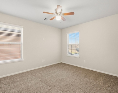 2202 Tannin Trace - Photo Thumbnail 21