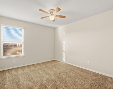 2202 Tannin Trace - Photo Thumbnail 20