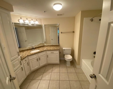 2350 Westcreek Lane - Photo Thumbnail 10