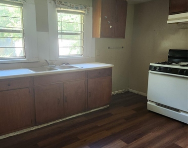 4827 Shreveport Boulevard - Photo Thumbnail 1