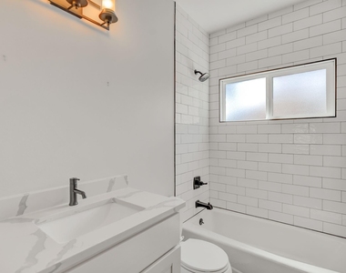 831 Bradwell Drive - Photo Thumbnail 16