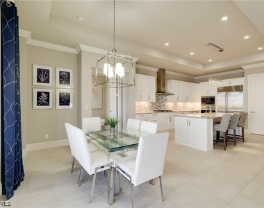 11022 Via Tuscany Lane - Photo Thumbnail 12