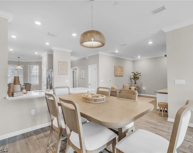 11771 Venetian Lagoon Drive - Photo Thumbnail 6