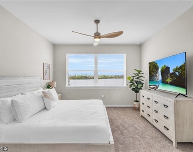 11771 Venetian Lagoon Drive - Photo Thumbnail 14