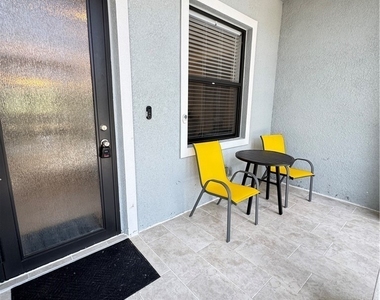 3630 16th Avenue Se - Photo Thumbnail 2