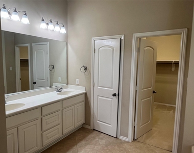 26230 Crystal Cove Lane - Photo Thumbnail 13