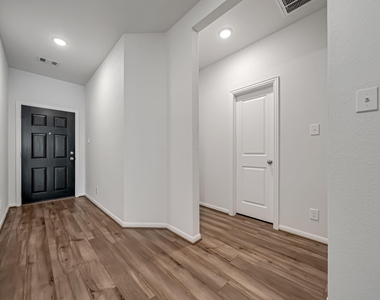 15250 White Moss Drive - Photo Thumbnail 3